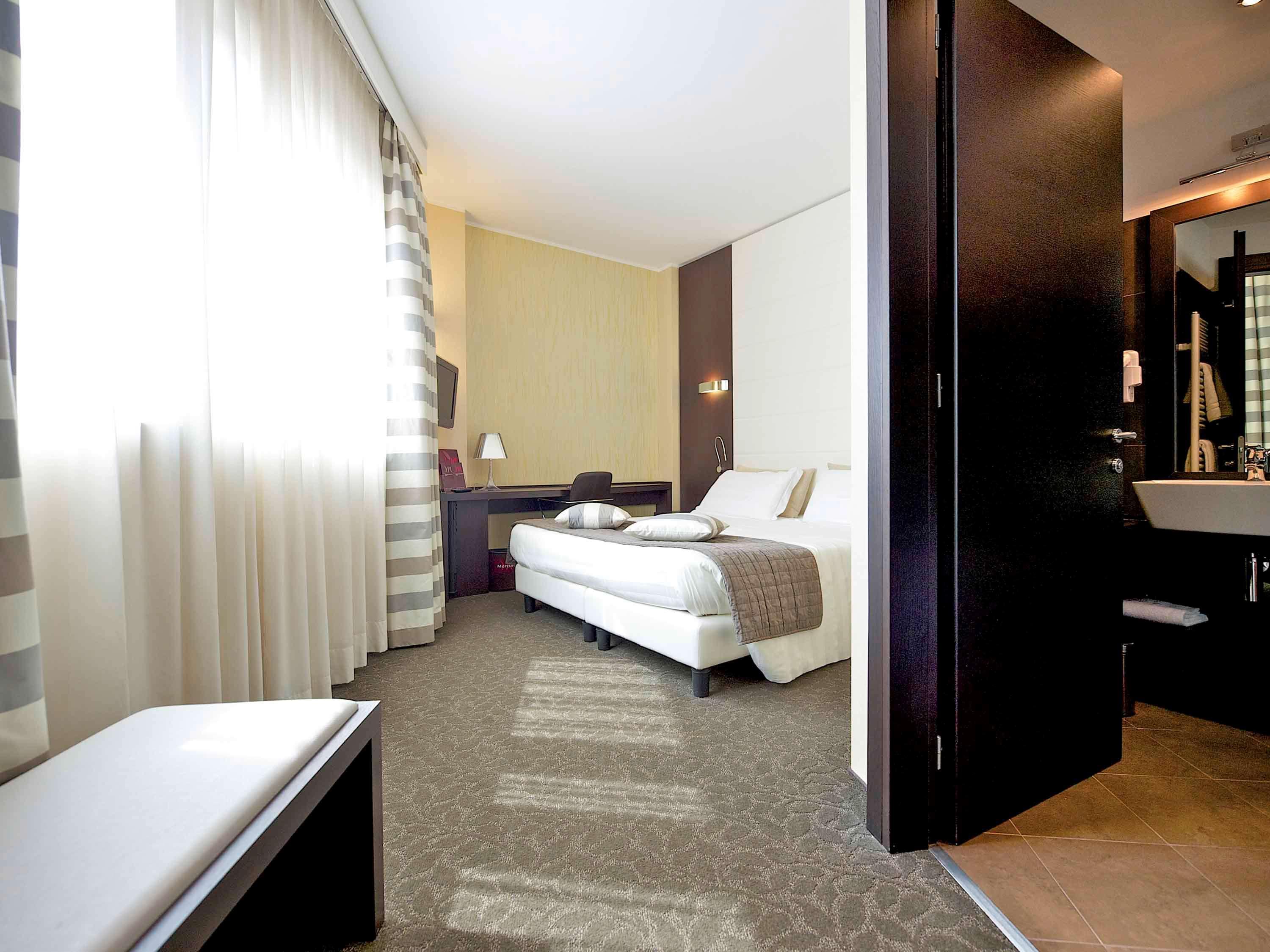 Mercure Bergamo Aeroporto Stezzano Esterno foto