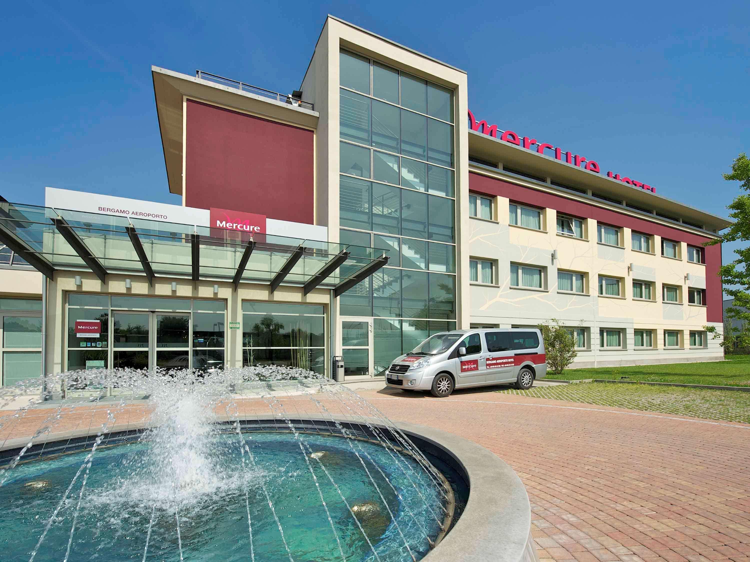 Mercure Bergamo Aeroporto Stezzano Esterno foto