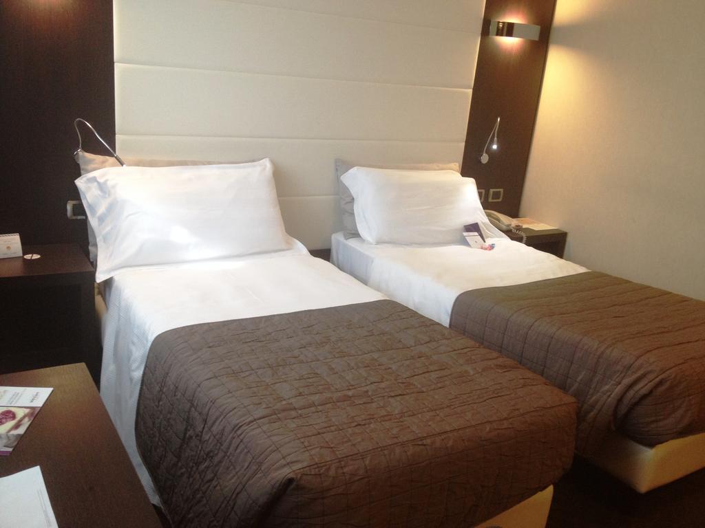 Mercure Bergamo Aeroporto Stezzano Esterno foto